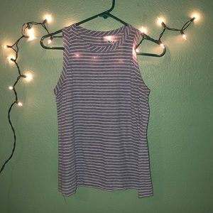 Sleeveless tank